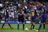 برشلونة وريال مدريد للهروب من الأزمة