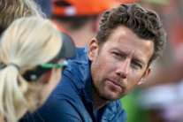 كيربر تنفصل عن مدربها البلجيكي فيسيت