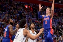 50 نقطة لغريفين تحافظ على السجل النظيف لديترويت