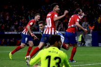 أتلتيكو مدريد في صدارة الليغا مؤقتا وفالنسيا يتابع تواضعه