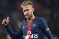 رئيس برشلونة يقفل الباب أمام عودة محتملة لنيمار