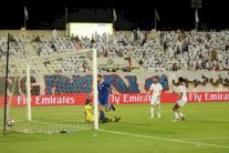 الشارقة ينفرد بالصدارة والعين إلى المركز الثاني في الدوري الإماراتي