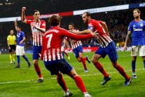 أتلتيكو يستعيد المركز الثاني بفضل غودين وفوز ثان لفالنسيا