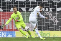 مونشنغلادباخ إلى المركز الثاني في الدوري الألماني