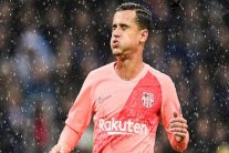 الإصابة تبعد كوتينيو عن برشلونة أسبوعين على الأقل