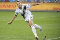 إبراهيموفيتش أفضل لاعب جديد في الدوري الأميركي