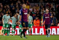 سيتي يحسم الدربي وبرشلونة يسقط في كامب نو وريال يواصل انتصاراته