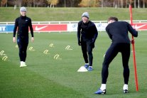 شبان إنكلترا يثيرون حماسة واين روني