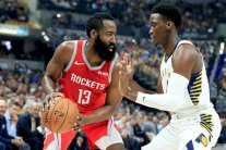  40 نقطة لهاردن تمنح روكتس أول فوز على ملعبه هذا الموسم