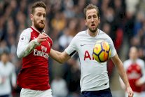 الدوري الإنكليزي.. مباراتا دربي لندن وليفربول في الواجهة