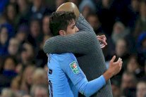 غوارديولا راغب ببقاء دياز مع سيتي... لكن لن يمنعه من الرحيل