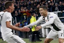 يوفنتوس للحفاظ على فارق الصدارة أمام مضيفه فيورنتينا