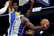 سقوط ووريرز في يوم عودة كوري وفوز إضافي لتورونتو