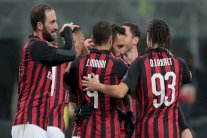 يوروبا ليغ: ميلان يبحث عن التعادل وأشبيلية عن الفوز للعبور إلى دور الـ32