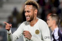 دليل جديد على بقاء نيمار مع باريس سان جيرمان