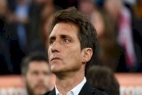 بوكا جونيورز يستغني عن مدربه بعد خسارة لقب 