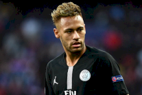 نيمار أجرى فحوصا في المستشفى ولن يشارك ضد أورليان بكأس الرابطة