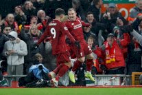 ليفربول يحسم القمة مع يونايتد وتشلسي يفك الشراكة مع أرسنال