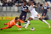 أميان يخرج من دائرة الهبوط بتعادل مع بوردو في الدوري الفرنسي