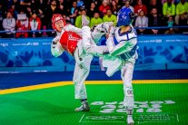 حكيم زياش وفاطمة الزهراء أبو فارس.. رياضي ورياضية 2018 في المغرب