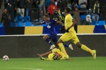 الهلال ينجو من الخسارة أمام التعاون في الوقت القاتل 