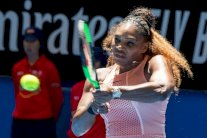 عودة ناجحة لسيرينا لم تحل دون خسارة بلادها أمام اليونان