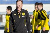 فاتسكه يهدد باجراء تغييرات بالجملة في دورتموند