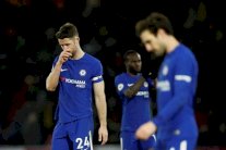 واتفورد يذل تشلسي ويعقد وضع كونتي