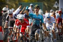 الفرنسي كوكار بطل المرحلة الأولى من طواف عمان