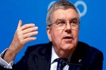 باخ سيزور كوريا الشمالية بعد الألعاب الشتوية