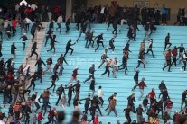 معاقبة الترجي بخوض 3 مباريات خارج ملعبه بسبب شغب جمهوره