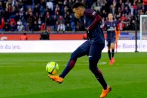 نيمار يصنع الحدث بمراوغة مُبهرة