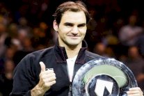 فيدرر في الصدارة وكفيتوفا تعود لنادي العشر الأوليات