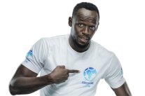 بولت مخيبا الآمال: لا توقيع مع نادٍ بل مباراة خيرية في أولد ترافورد