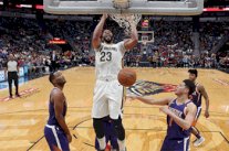 رقم قياسي لديفيس هذا الموسم والفوز الـ 13 لهيوستن