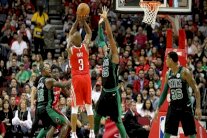 15 فوزا لهيوستن وخسارة سادسة لكليفلاند في 12 مباراة