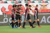 أول إستخدام لتقنية الفيديو في الدوري الإماراتي ينصف الوحدة