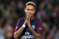 لاعبو برشلونة حذروا نيمار من فخ دوري الأبطال