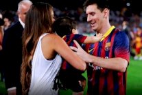 ميسي يرزق بصبي ثالث من زوجته أنتونيلا روكوزو