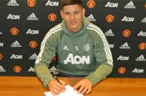 مانشستر يونايتد يمدد عقد الأرجنتيني روخو حتى 2021