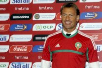 الجامعة الملكية المغربية لكرة القدم تندد بتصريحات محسن متولي