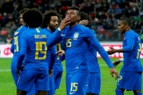 فوز كبير للبرازيل على روسيا في موسكو استعدادا للمونديال