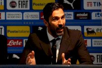 بوفون الأربعيني يرى أنه لا يزال مفيدا للمنتخب الإيطالي