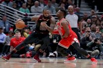 إنجاز جديد لجيمس وسبيرز يستغل الإصابات في صفوف ووريرز