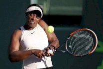 ستيفنس تهزم موغوروتسا وتبلغ ربع نهائي دورة ميامي