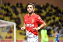 موتينيو يمدد عقده مع موناكو حتى عام 2020