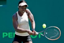 ستيفنس توقف مشوار أزارنكا وتبلغ نهائي دورة ميامي