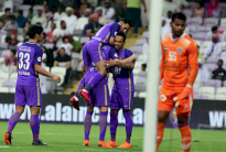 ثلاثية بيرغ تضع العين على مشارف لقب الدوري الإماراتي