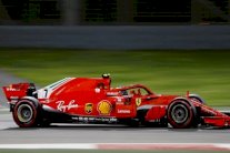 ريكياردو ورايكونن الأسرع في التجارب الحرة لجائزة البحرين الكبرى