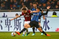 دربي ميلانو ينتهي بالتعادل السلبي